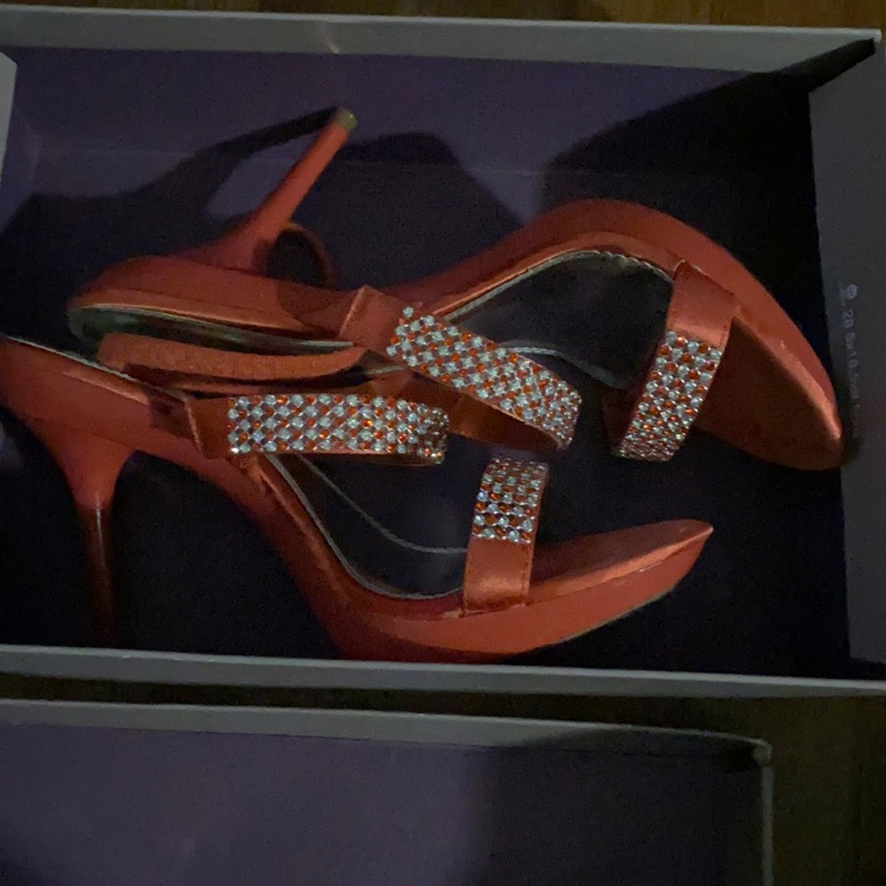 Audra shoes size 9
